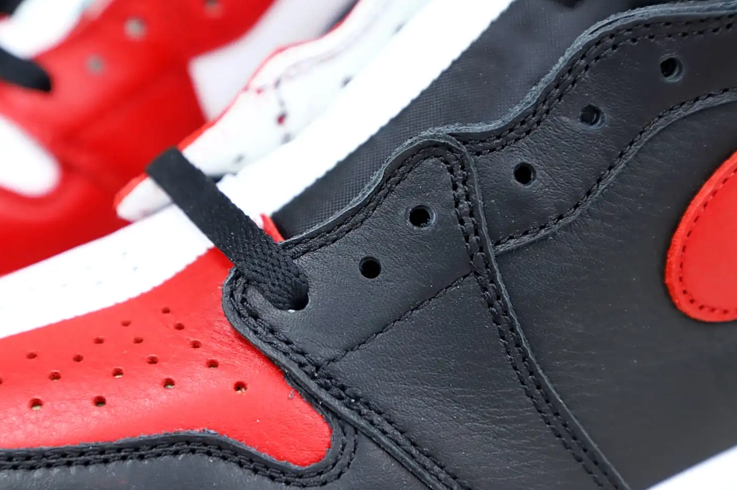 Kimikick RETRO NRG EXCLUSIVE CHICAGO OG 1 'HOMAGE JORDAN HOME' HIGH TO AIR 0806